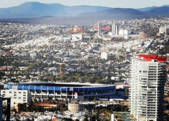 Duelo de coleros en el Estadio Corregidora