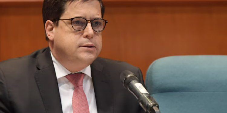 Renuncia el ministro Gutiérrez Ortiz Mena a la SCJN