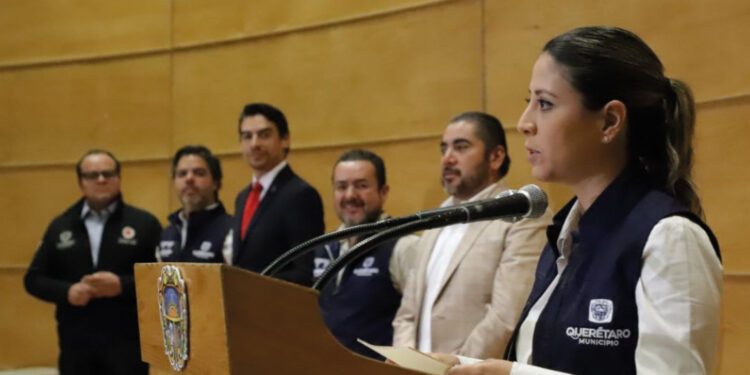 Protegerá IMPI a artesanas locales