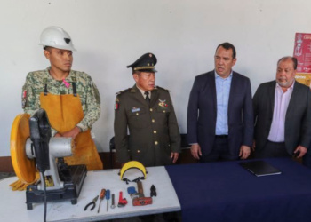 Duelo de coleros en el Estadio Corregidora