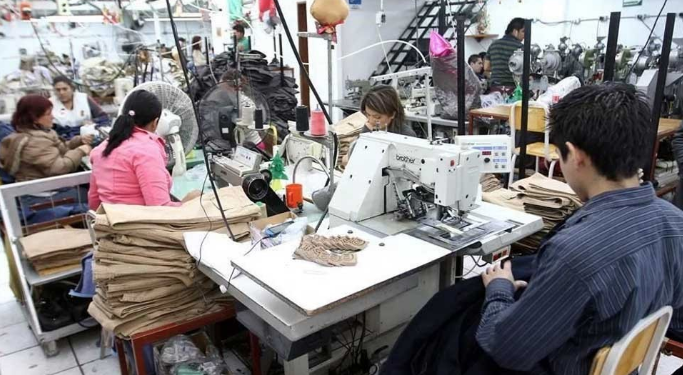 Pierde industria del vestido 20  mil empleos por contrabando