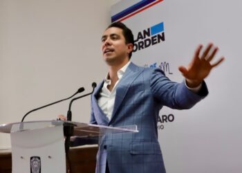 Felifer Macías anuncia nuevos delegados