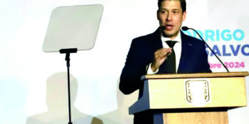 “El que aquí no sirva, se va”