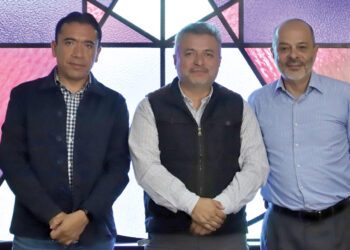 Repudian los activistas a Correa en Comisión Movilidad de la LXI