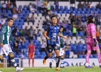 Gallos vence a Santos y rompe una racha de seis partidos sin victoria