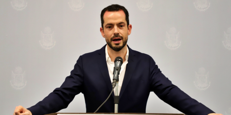 Divide a diputados actualización de las tablas de valores de patrimonio