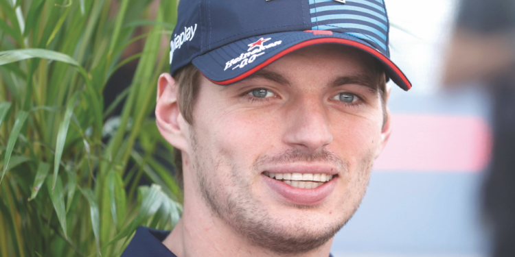 Marko ve a Verstappen festejando en Las Vegas