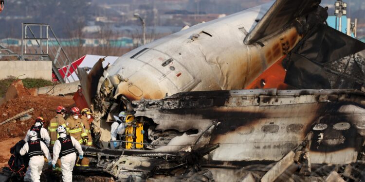 Tragedia en Corea del Sur: 179 muertos en avionazo