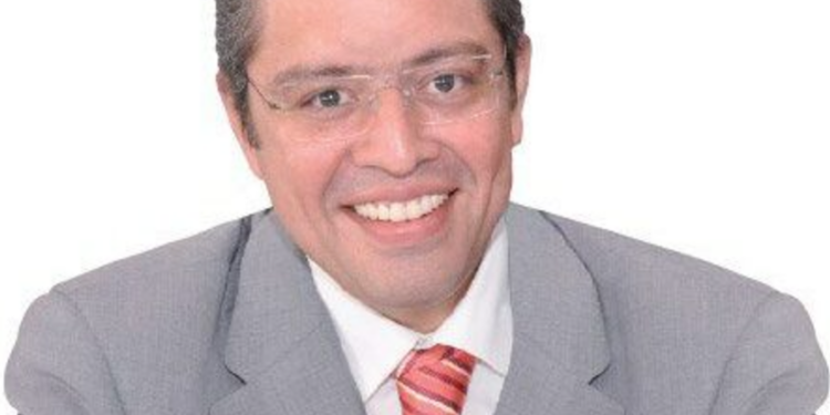 Oír a Querétaro en proyecto del tren