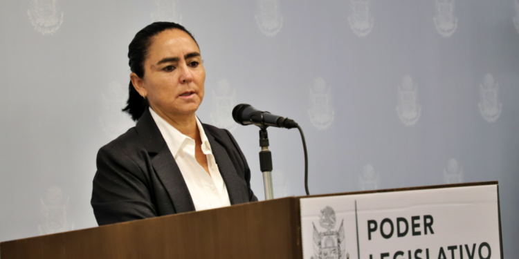 Exigen notarios rectificar denuncias del Infonavit