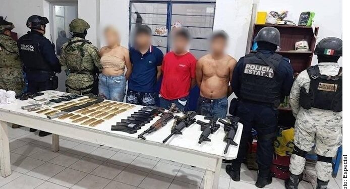 Caen 8 en Tabasco con arsenal, uno es marino en activo