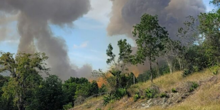 Desaparecidos militares tras explosiones en almacén en Cuba