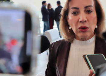 Continúa desacato de poderes Ejecutivo y Legislativo sobre resoluciones contra reforma