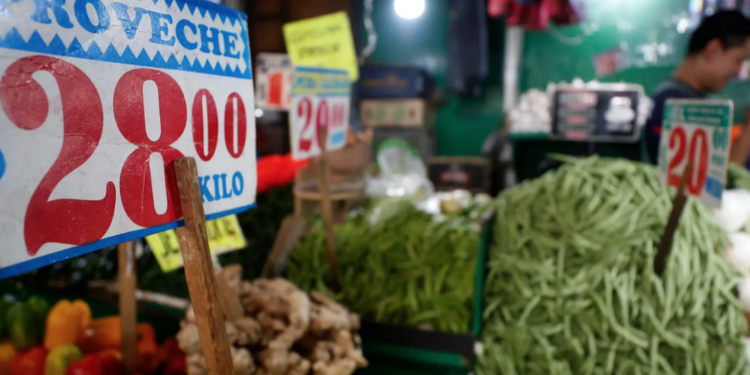 Inflación cede a 3.69 %: Inegi