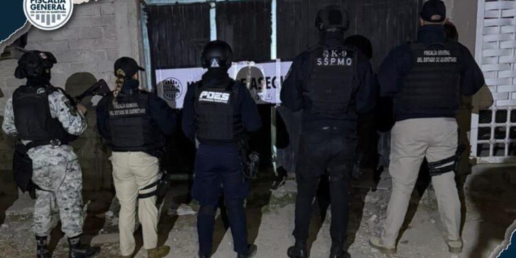 18 detenidos en megaoperativo de la FGE en la capital queretana