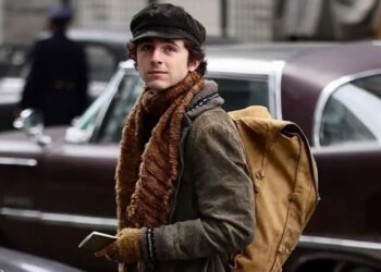 Timothée Chalamet se transforma en Dylan