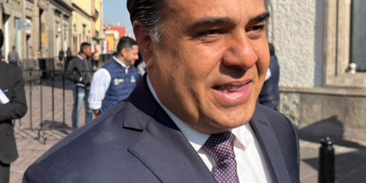 Ocuparía Lupita Murguía lugar de Ricardo Anaya