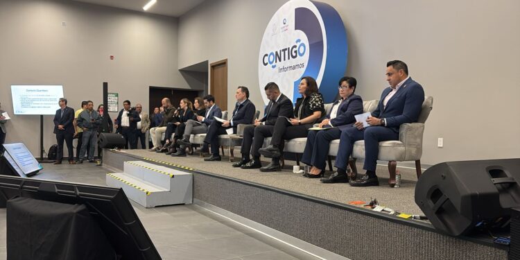 Gabinete respalda iniciativa de Kuri sobre regulación del uso de celulares en menores