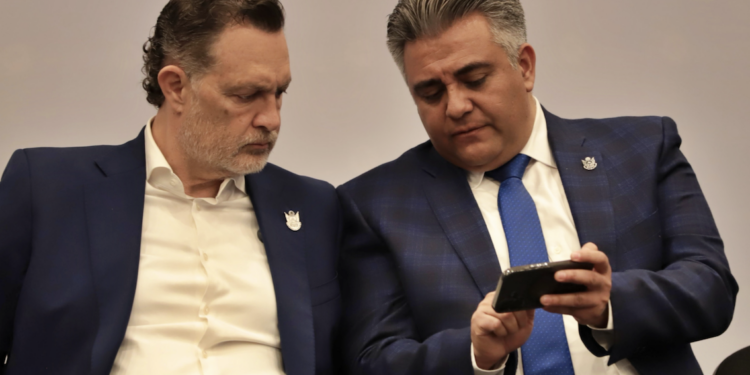 Registra Secretaría de Finanzas 308 mil vehículos con refrendo pagado