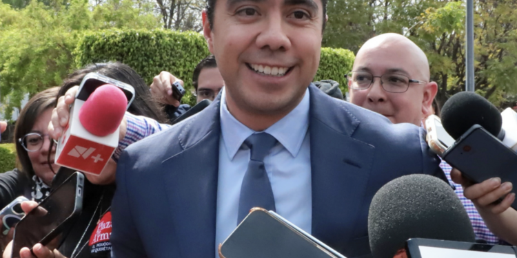 Trabajará en coordinación de alcaldes panistas Felifer Macías
