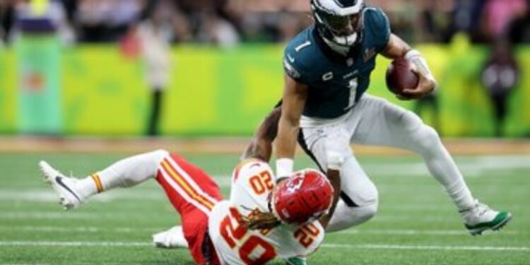 Humillan Eagles a Chiefs en el Super Bowl y son campeones
