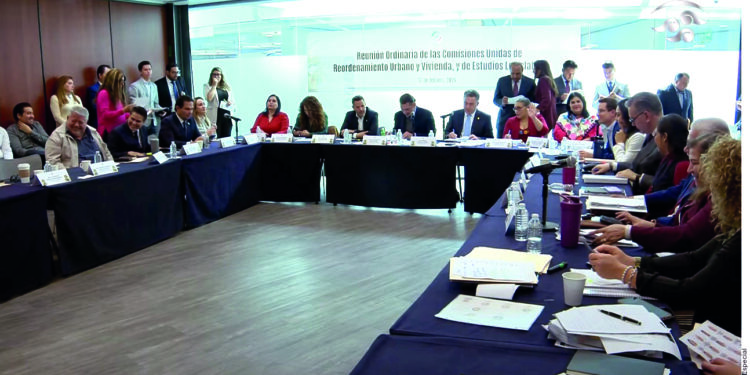 Avanza reforma a Infonavit