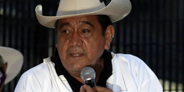 Sheinbaum dobla a Félix Salgado