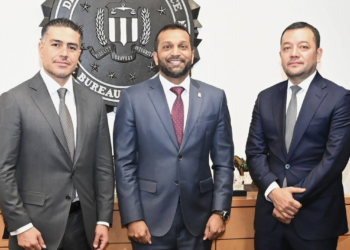 García Harfuch se reúne con el director del FBI en EU