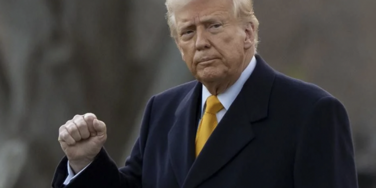 Sube Trump a 50% aranceles en acero y aluminio a Canadá
