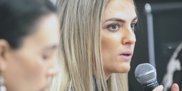 Impulsa Tania Palacios reforma constitucional para blindar a la niñez ante el crimen organizado