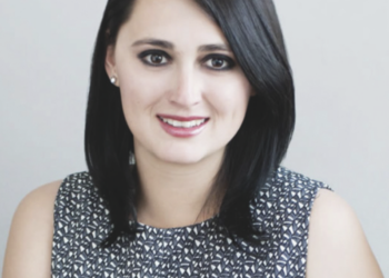 Valorarán continuidad de la Universidad de las Mujeres