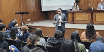 Debaten en la UAQ sobre la ‘Ley Kuri’