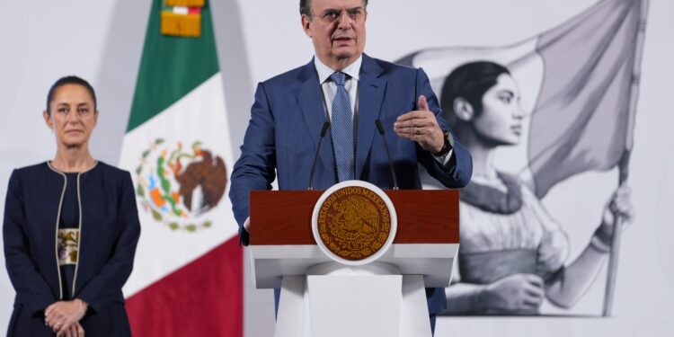 Acuerdo con EU exenta de arancel a 90% de exportadores: Ebrard