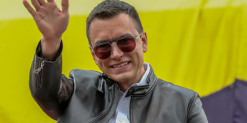 Daniel Noboa reelegido como presidente de Ecuador