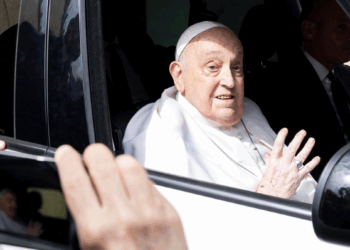 Papa Francisco visita una cárcel romana por el Jueves Santo