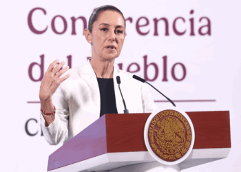 Pide Sheinbaum que FGR revise a narcodefensores 