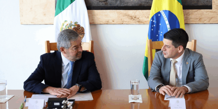 Prevén en julio llegada de aviones para Mexicana