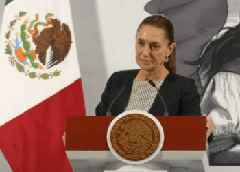Tras críticas, frena Sheinbaum fast track en Telecom
