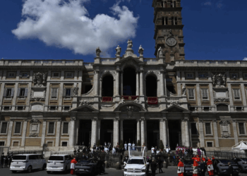 El Papa Francisco es inhumado en la Basílica de Santa María la Mayor