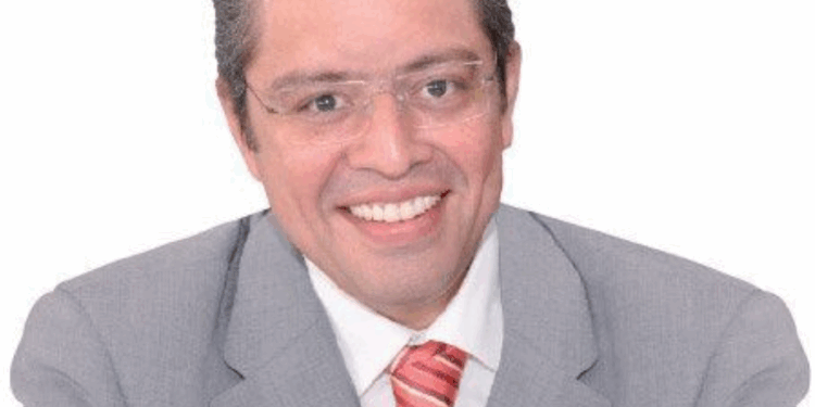Vitrina política en Pedro Escobedo