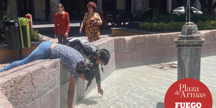 Allá en la fuente había un chorrito