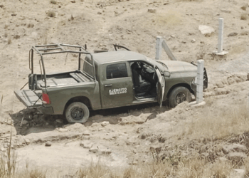 Muere militar por volcadura en el Macrolibramiento