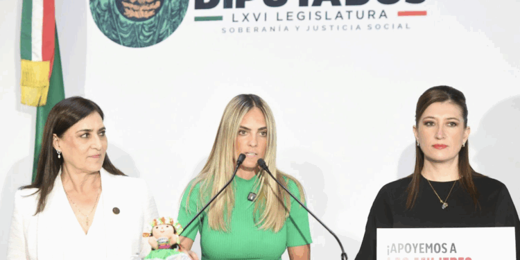 Presentaron iniciativa a  favor del vino mexicano