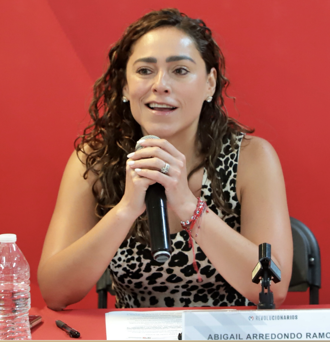 Hay coordinación Kuri y Claudia, afirma Botello