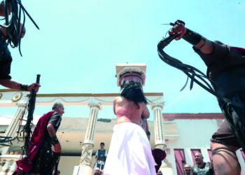 Representan Viacrucis en La Cañada, en su 160 aniversario