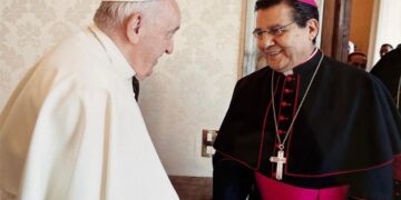 Hay que peregrinar con el pueblo: Faustino Armendáriz