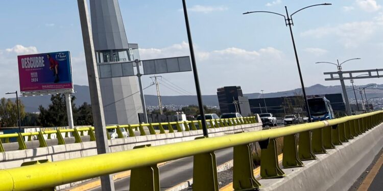Reporta SDUOP vandalismo y robo en lámparas en Paseo 5 de Febrero