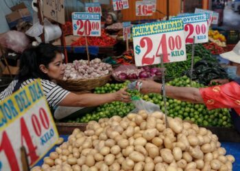 Inflación acelera a 3.96% durante la primera quincena de abril