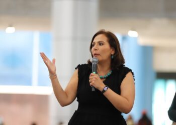  Inicia SEDEQ estrategia preventiva ante temporada calor en escuelas de Querétaro