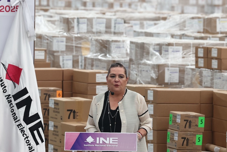 “Son el presente de México”: Sheinbaum